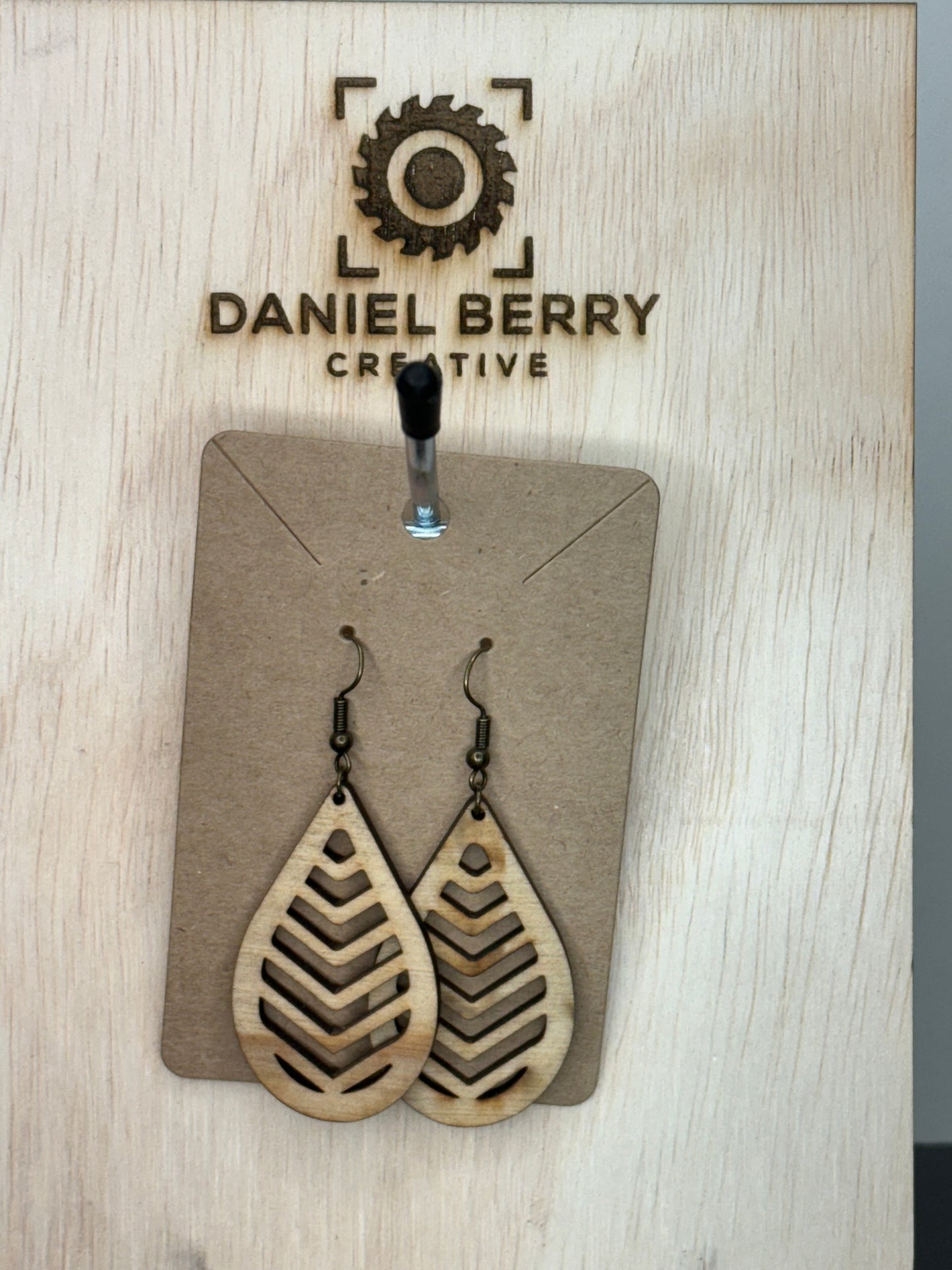 Wooden dangle earrings