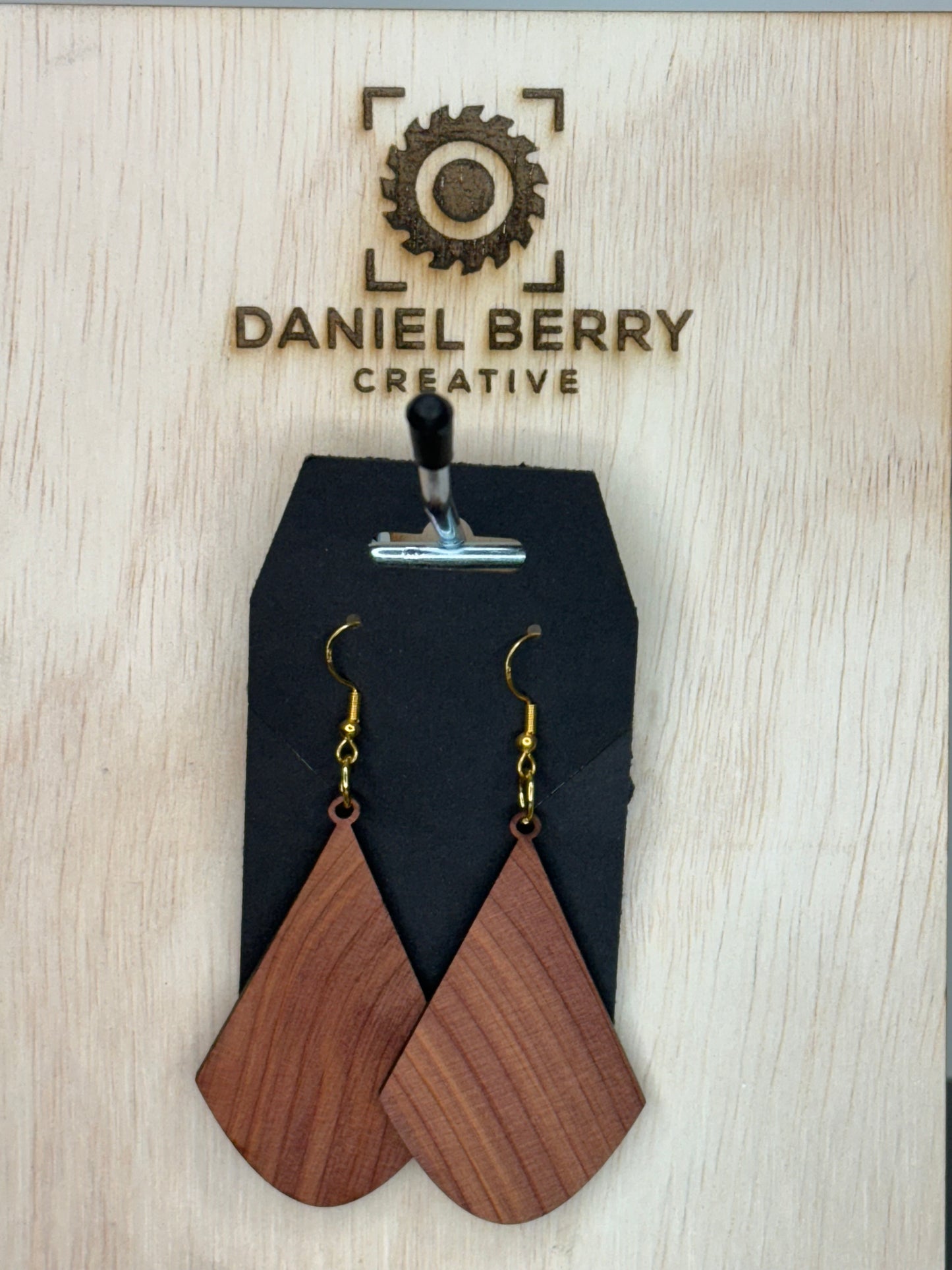 Wooden dangle earrings