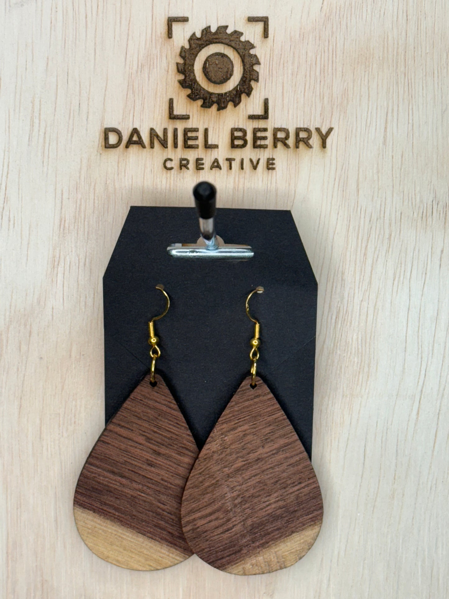 Wooden dangle earrings