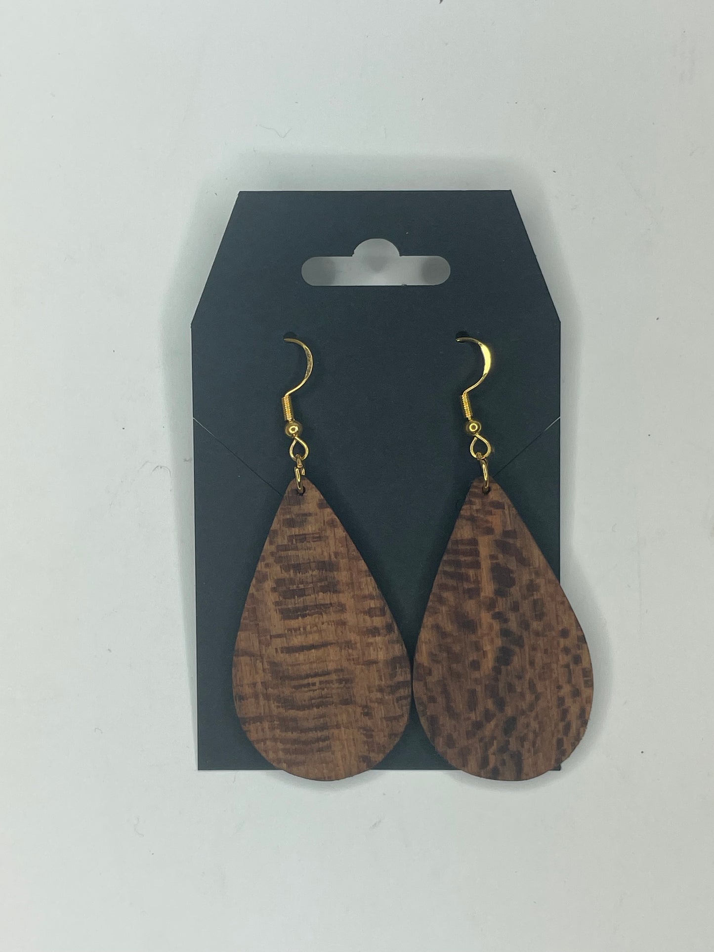 Sycamore dangle earring